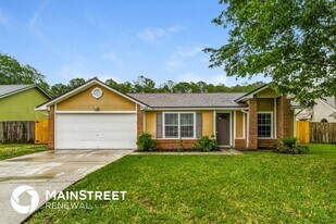 8155 Teaticket Dr in Jacksonville, FL - Building Photo