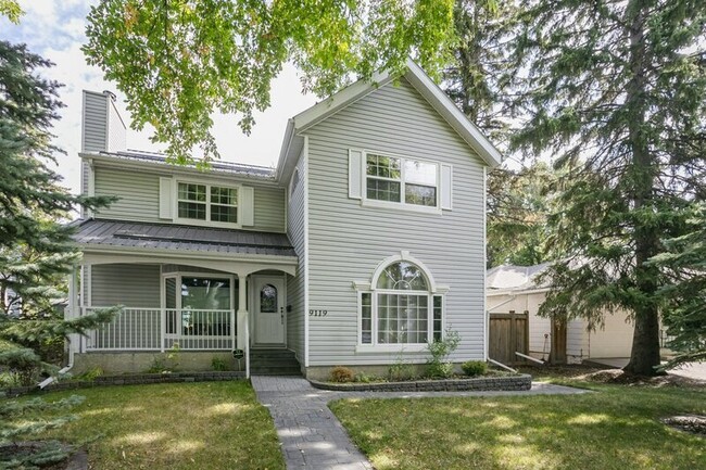 9119-9117 117 St NW in Edmonton, AB - Building Photo - Building Photo