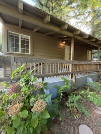 13475 Big Basin Wy in Boulder Creek, CA - Building Photo - Building Photo