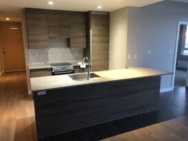 488 SW Marine Dr in Vancouver, BC - Building Photo