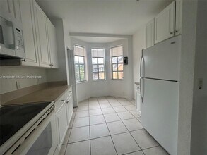 1726 6th Ave in Lauderhill, FL - Building Photo - Building Photo