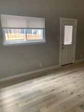 11439 Ptarmigan Dr in Austin, TX - Foto de edificio - Building Photo