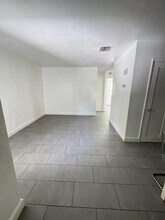 914 3rd St in West Palm Beach, FL - Building Photo - Building Photo