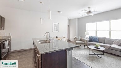 650 S Main St in Fort Worth, TX - Building Photo - Building Photo