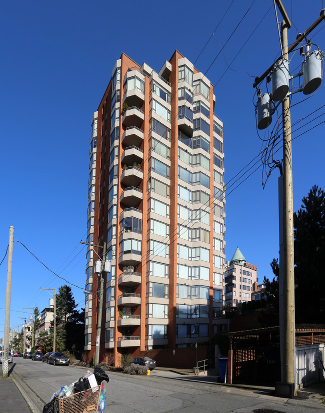 Stanley Park Place in Vancouver, BC - Building Photo - Building Photo