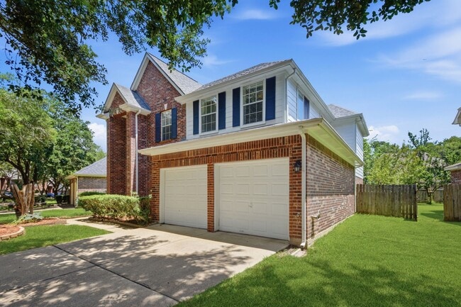 3126 Waters View Dr