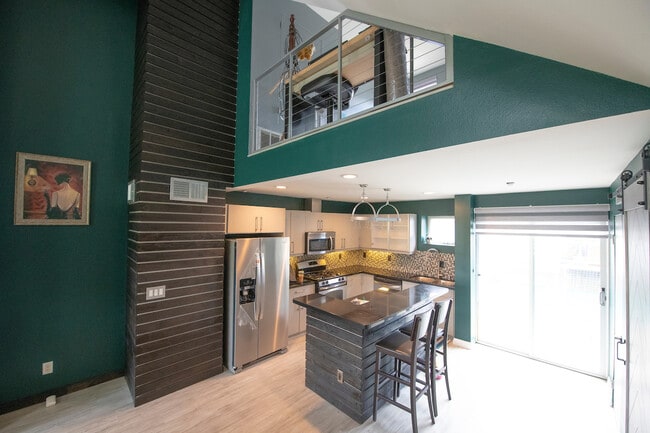 969 Sigsbee St in San Diego, CA - Building Photo - Building Photo