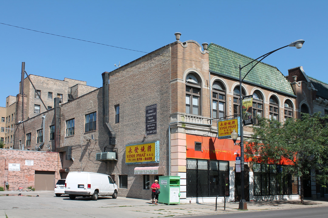 4940-4942 N Sheridan Rd in Chicago, IL - Building Photo