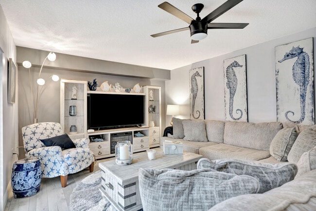 1209 12th Ct in Jupiter, FL - Building Photo - Building Photo