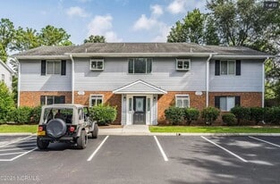 4539 Kimberly Way, Unit 4539 in Wilmington, NC - Building Photo
