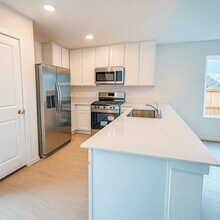 861 Vlg Brk Dr in Willis, TX - Building Photo - Building Photo