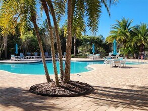 7230 Belleisle Glen in Lakewood Ranch, FL - Building Photo - Building Photo