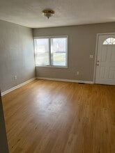 300 9th St in Warrensburg, MO - Building Photo - Building Photo