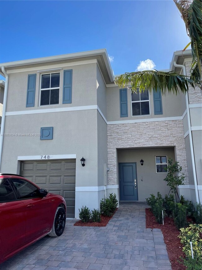 property at 748 SE 17th St