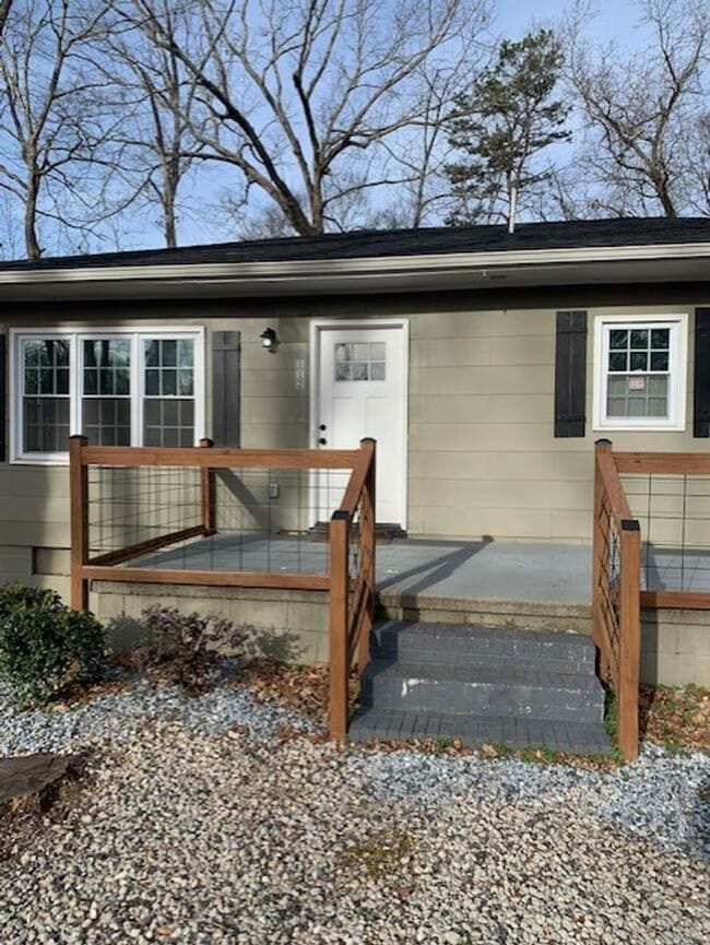 property at 112 Poteat St