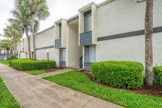 The Square at 59 Caroline in Jacksonville, FL - Building Photo - Building Photo