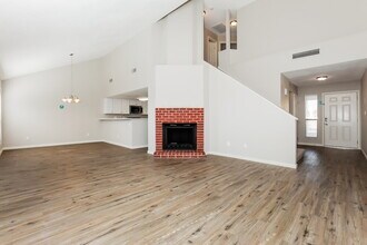 3827 W Harrison St in Chandler, AZ - Foto de edificio - Building Photo