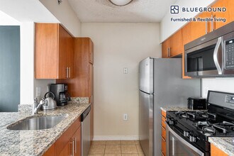 2400 M St NW in Washington, DC - Building Photo - Building Photo