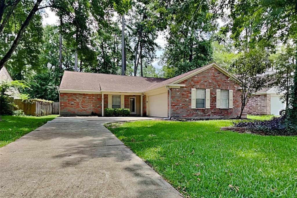 46 Sandpebble Dr in Spring, TX - Building Photo