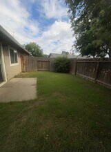 9365 Camada Ct in Elk Grove, CA - Building Photo - Building Photo