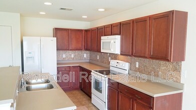 19171 E 58th Ave in Denver, CO - Building Photo - Building Photo