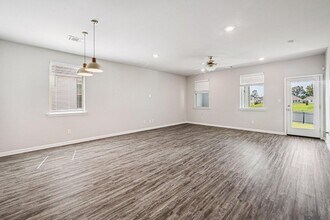 13622 Bellacosa Ave in Baton Rouge, LA - Foto de edificio - Building Photo