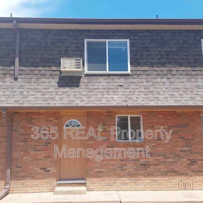 property at 1434 E 16th St