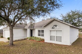 1416 Muir Cir in Clermont, FL - Building Photo - Building Photo