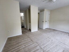 1324 E Spring Meadow Ct in Edgewood, MD - Building Photo - Building Photo