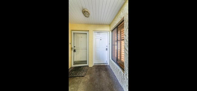 property at 7310 Sunshine Skyway Ln S