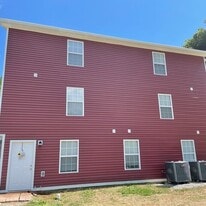 821 Old Corbin Pike Rd in Williamsburg, KY - Building Photo