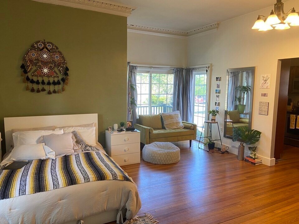 20 Sagamore St-Unit -1 in Lynn, MA - Foto de edificio