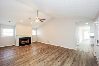 110 Gingerbread Pl in Fayetteville, GA - Building Photo - Building Photo