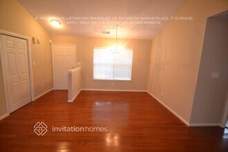 1217 Settles Bridge Ct in Charlotte, NC - Building Photo - Building Photo