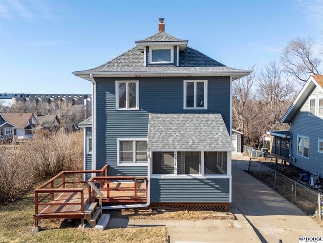 property at 3224 S 32nd Ave