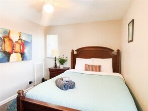 490 E 222nd St in Euclid, OH - Building Photo - Building Photo