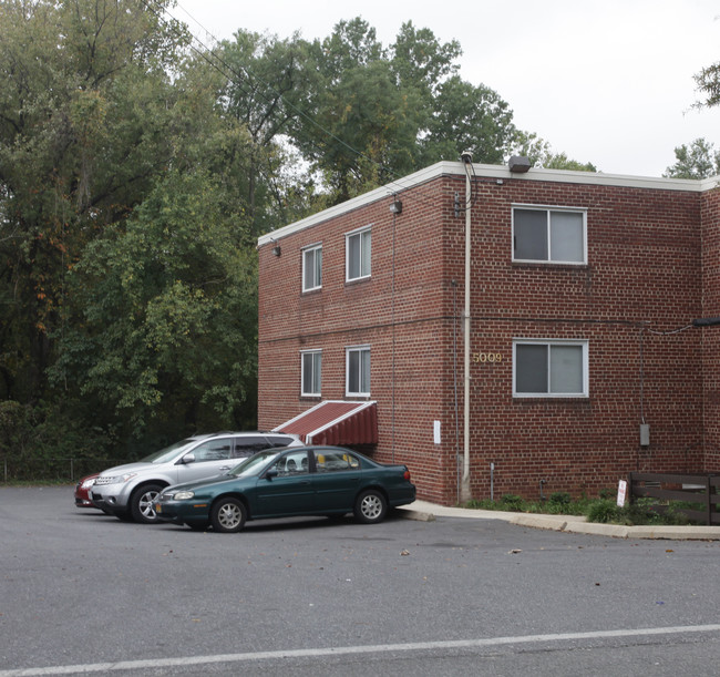 Candlewood Apartments in Bladensburg, MD - Building Photo - Building Photo