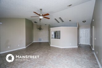 1844 Hollars Pl in Middleburg, FL - Foto de edificio - Building Photo