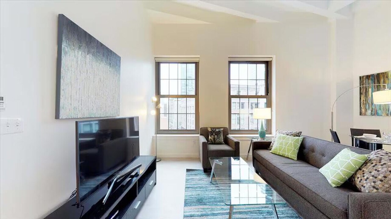 8 Harrison Ave in Boston, MA - Building Photo