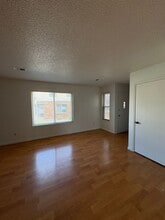 916 44th Ave Ct in Greeley, CO - Foto de edificio - Building Photo