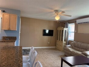 6705 Gulf Winds Dr in St Pete Beach, FL - Building Photo - Building Photo