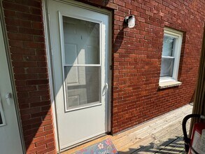 1811 13th Ave in Moline, IL - Foto de edificio - Building Photo