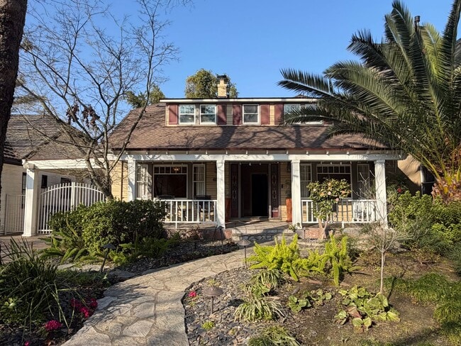 property at 952 41st St