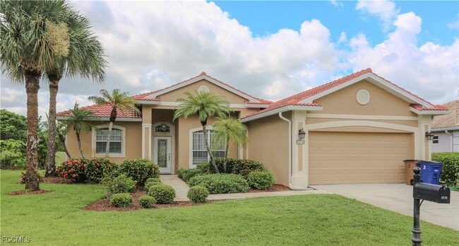 property at 2272 Hampstead Ct