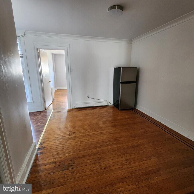 5645 Diamond St in Philadelphia, PA - Building Photo - Building Photo