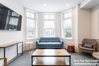 51 Queensberry St in Boston, MA - Building Photo - Building Photo