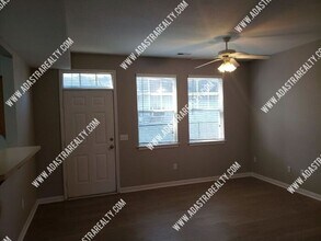 705 Arkansas St in Lawrence, KS - Building Photo - Building Photo