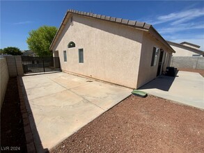 3314 Vina Ct in North Las Vegas, NV - Foto de edificio - Building Photo