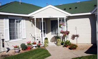 Countryside Cottages in Saint Michael, MN - Building Photo