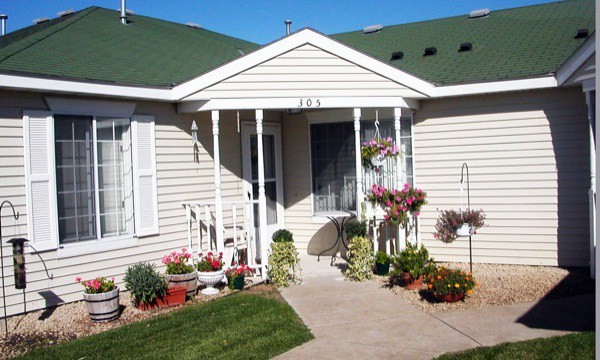 Countryside Cottages in Saint Michael, MN - Foto de edificio
